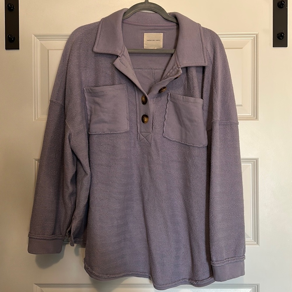 American Eagle Oversized shirt